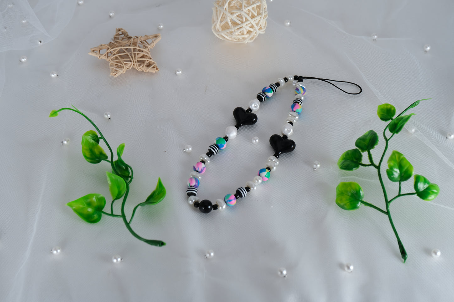 Black Heart Beads Pearl Phone Charm Strap