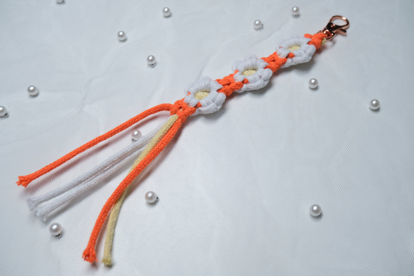 Set of 4 Color Handmade Mini Macrame Daisy Keychain